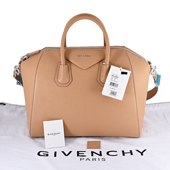 Givenchy Medium Antigona Light Beige Leather Bag - Picture 5 of 8